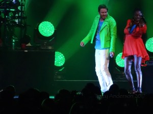 Simon Le Bon and Anna Ross, Come Undone. Duran Duran Paper Gods Tour Edmonton July 10, 2017