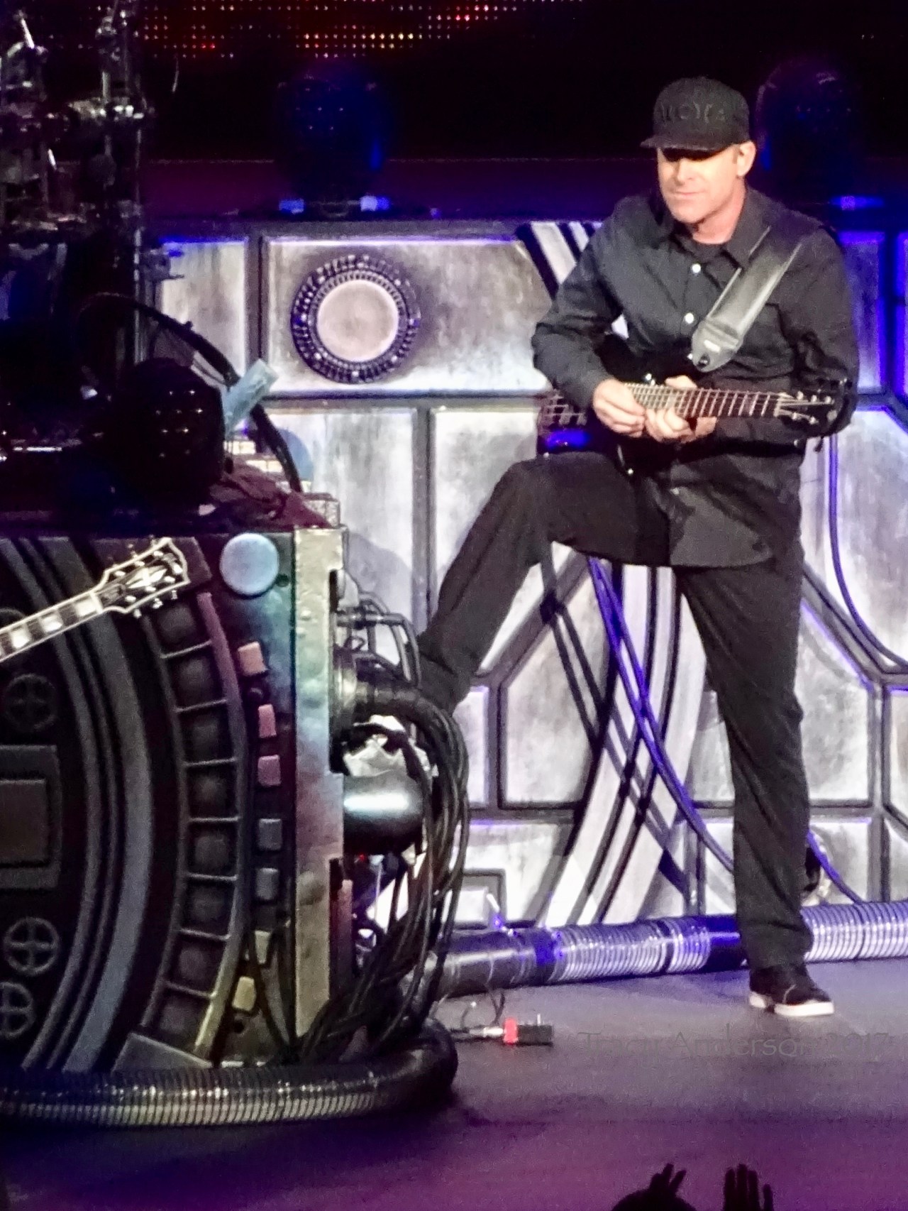 Mike Kroeger of Nickelback Rogers Place Edmonton Sept 28 2017