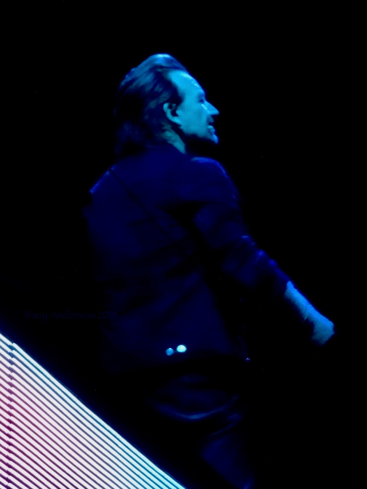 Bono sans glasses U2 eiTour Las Vegas May 11 2018