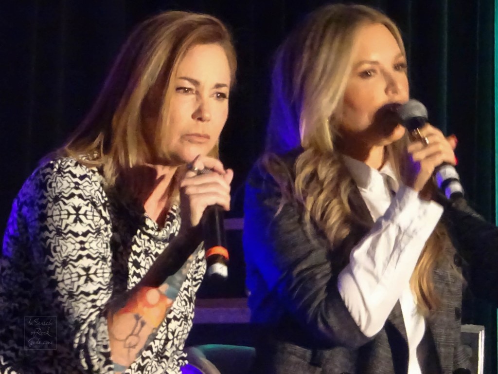 Kim Rhodes and Briana Buckmaster 2 Supernatural Convention Vancouver Oct 2022 Kim Rhodes and Briana Buckmaster 2 Supernatural Convention Vancouver Oct 2022