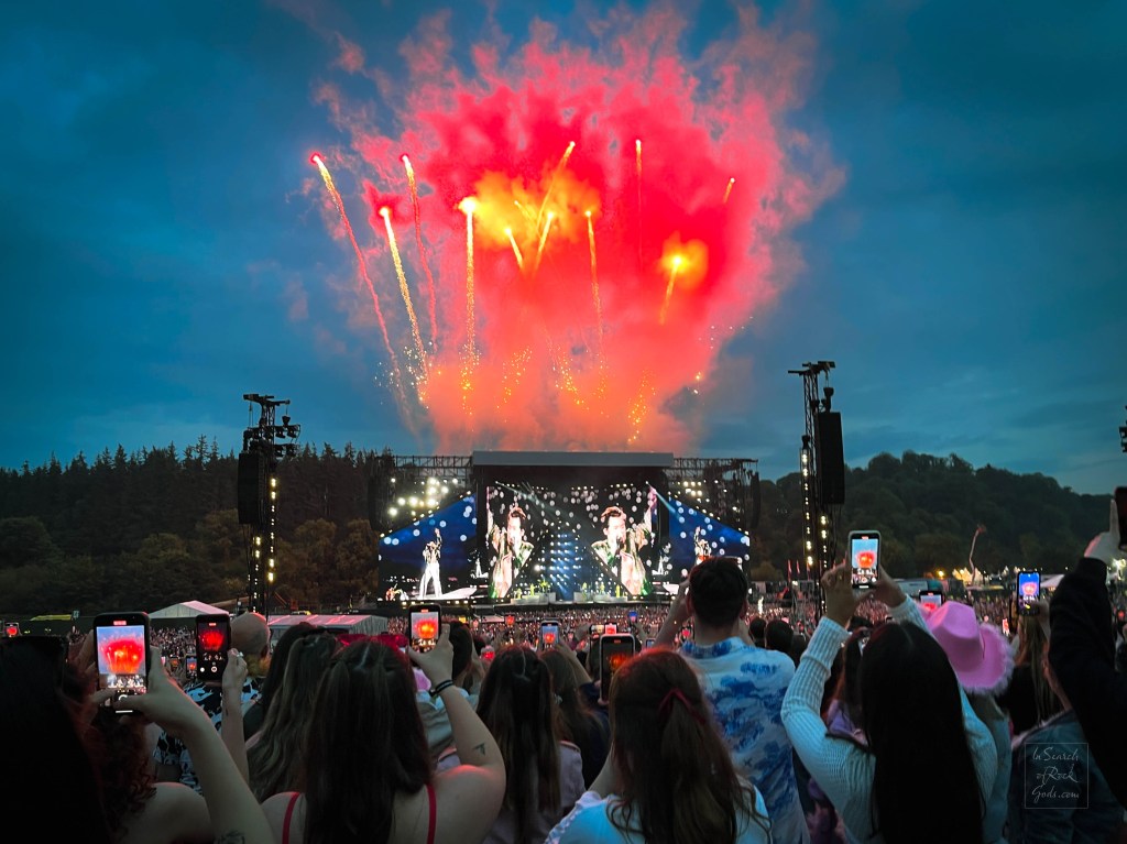 Harry Styles Love on Tour Slane Castle June 10, 2023 Sign of The Times Fireworks
