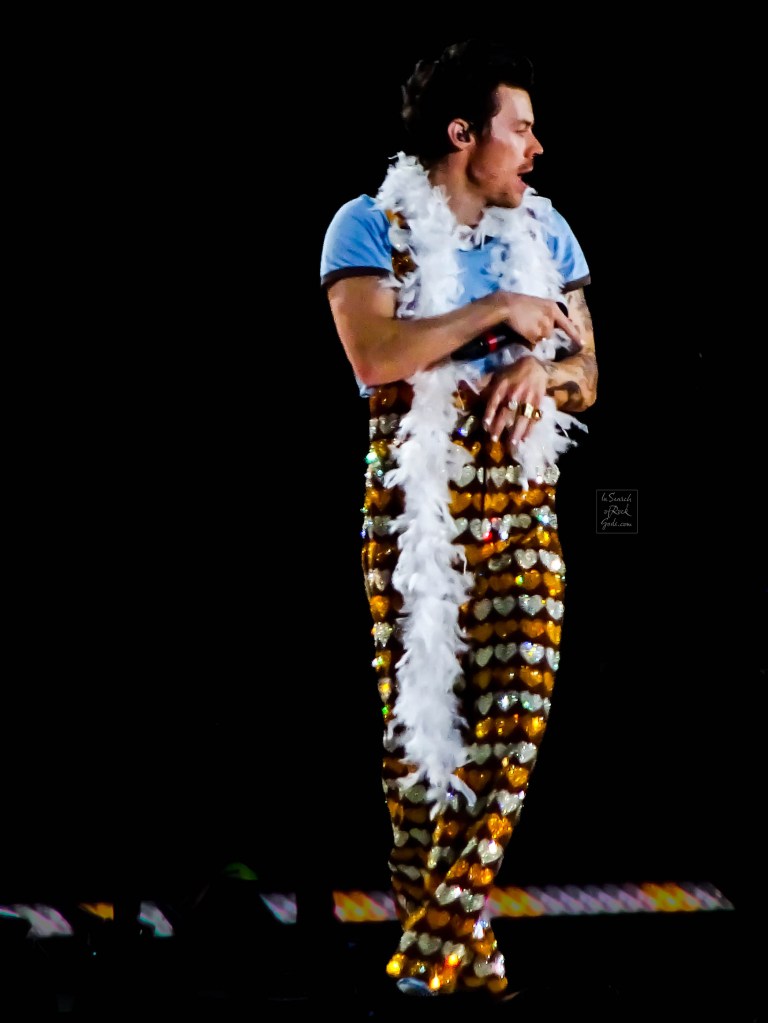 Harry Styles Love on Tour Wembley 2 June 14, 2023 YWhite Boa